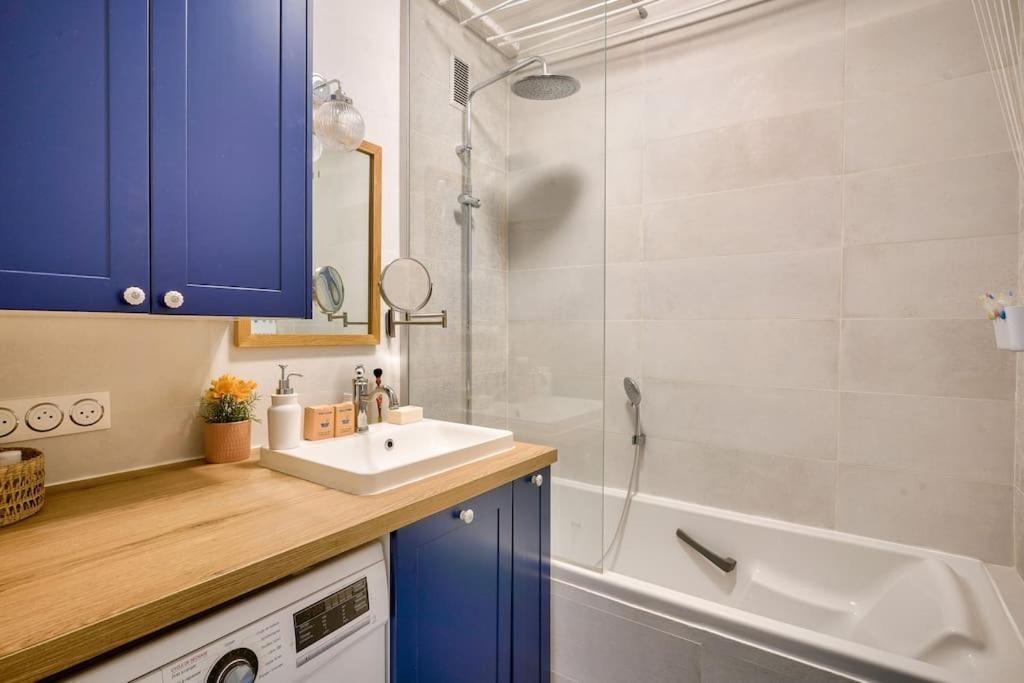 Superbe Appartement A 2 Min A Pied De La Station De Metro Paris Dış mekan fotoğraf