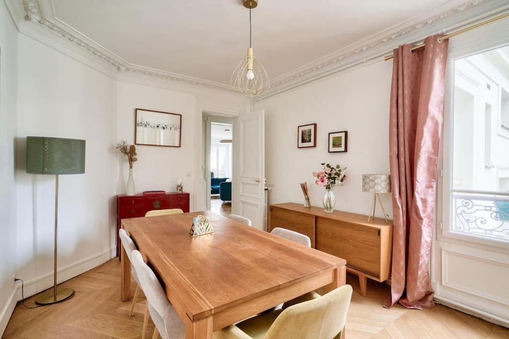 Superbe Appartement A 2 Min A Pied De La Station De Metro Paris Dış mekan fotoğraf