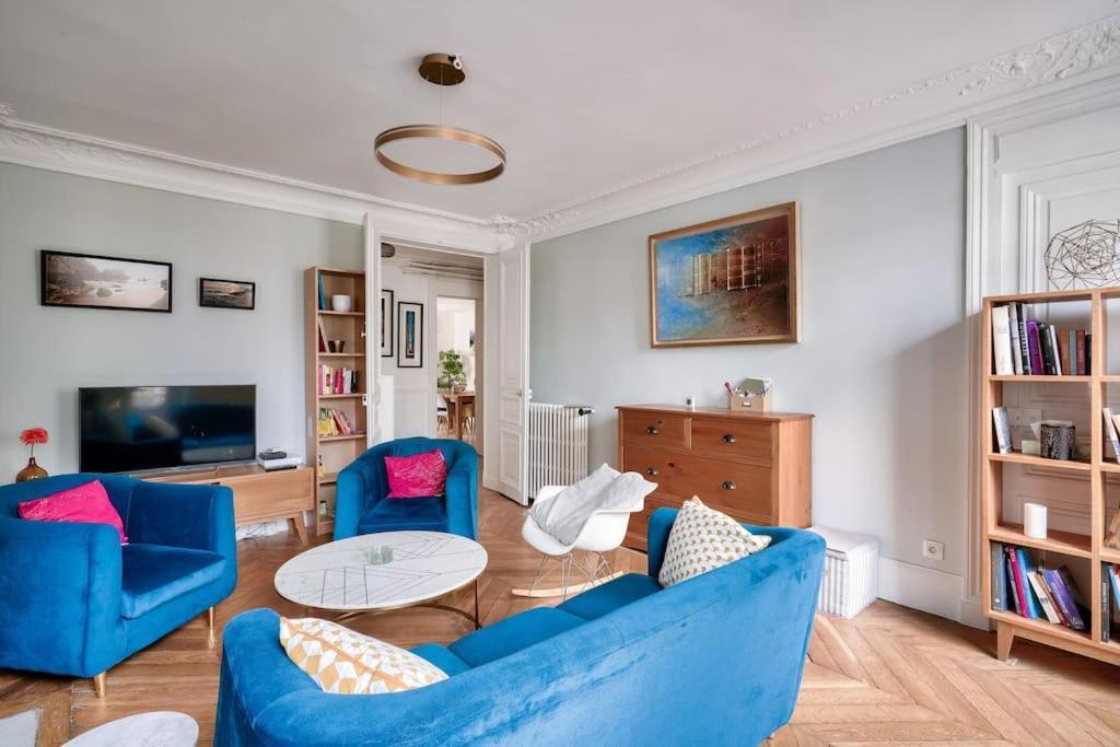 Superbe Appartement A 2 Min A Pied De La Station De Metro Paris Dış mekan fotoğraf